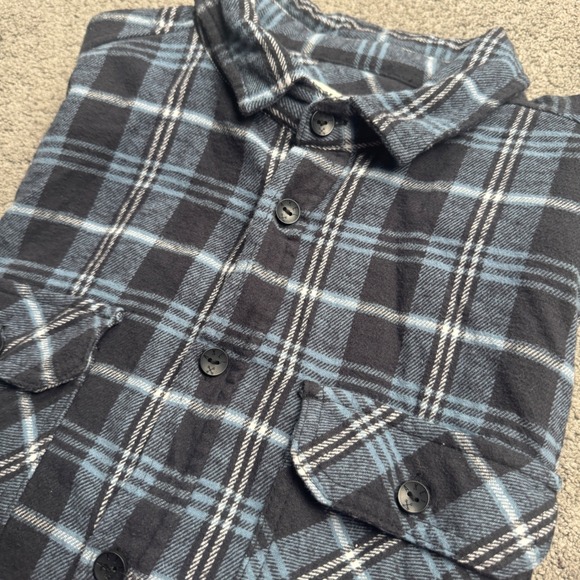 Axel Brand Men's Large Long Sleeve Button Up Blue Flannel - Picture 6 of 6